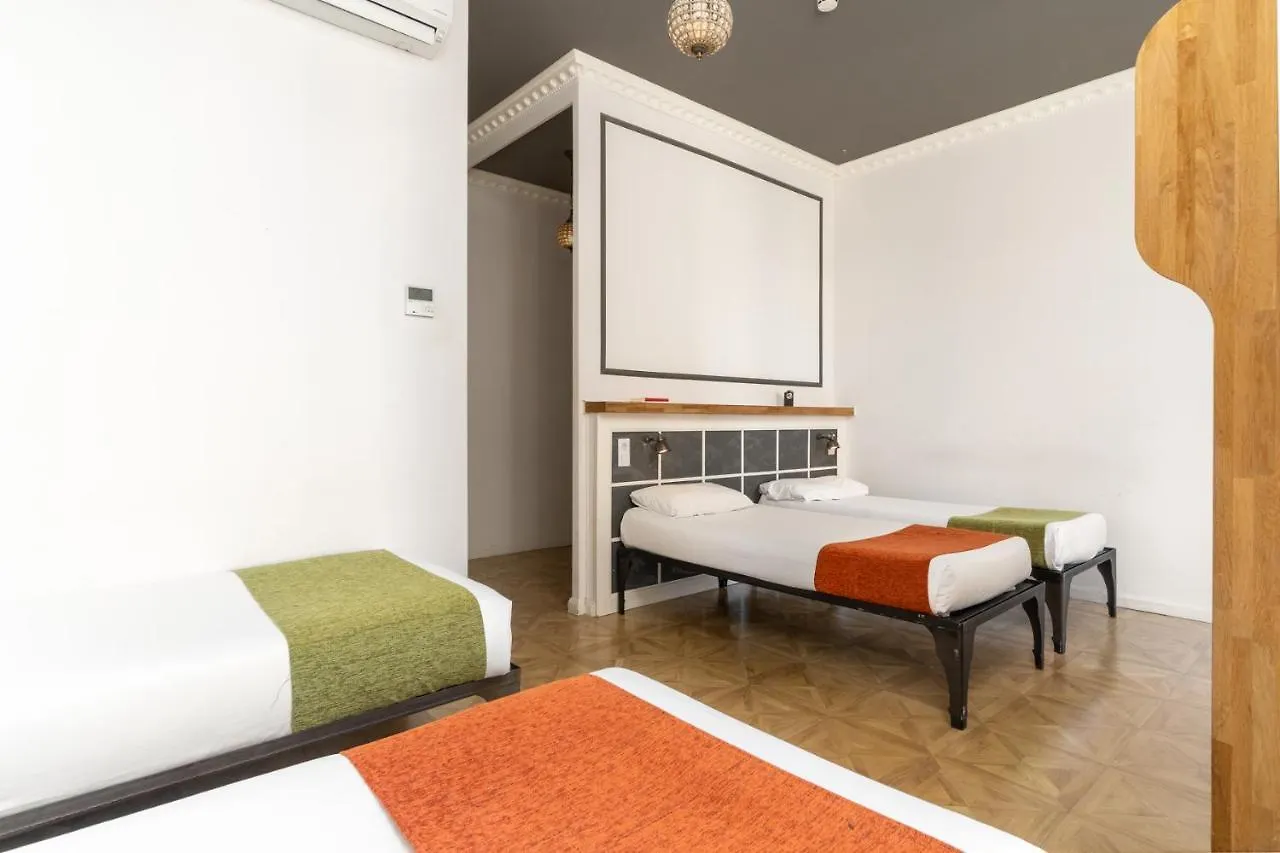 Vandrerhjem Casa Gracia Vandrehjem Barcelona Spanien