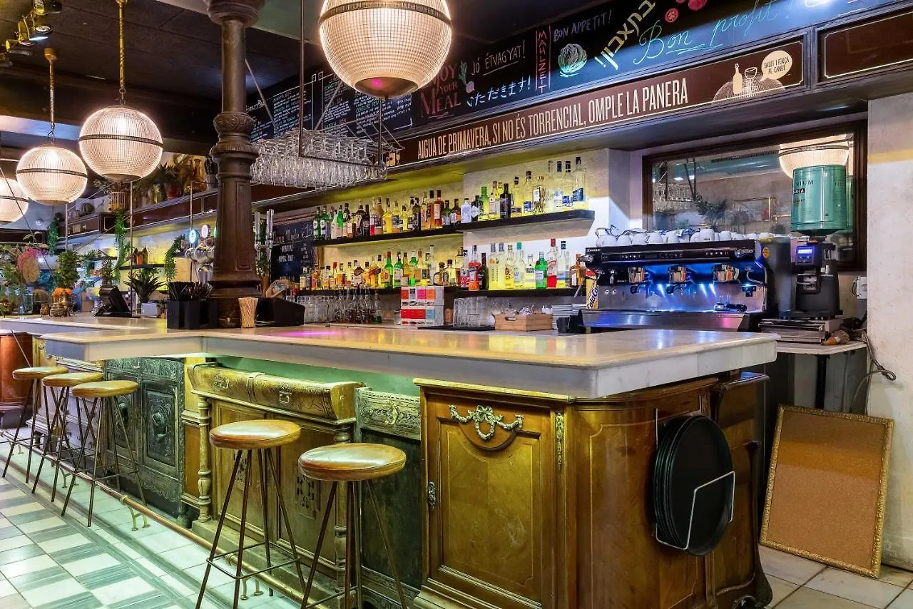 Casa Gracia Hostel Barcelona Spain